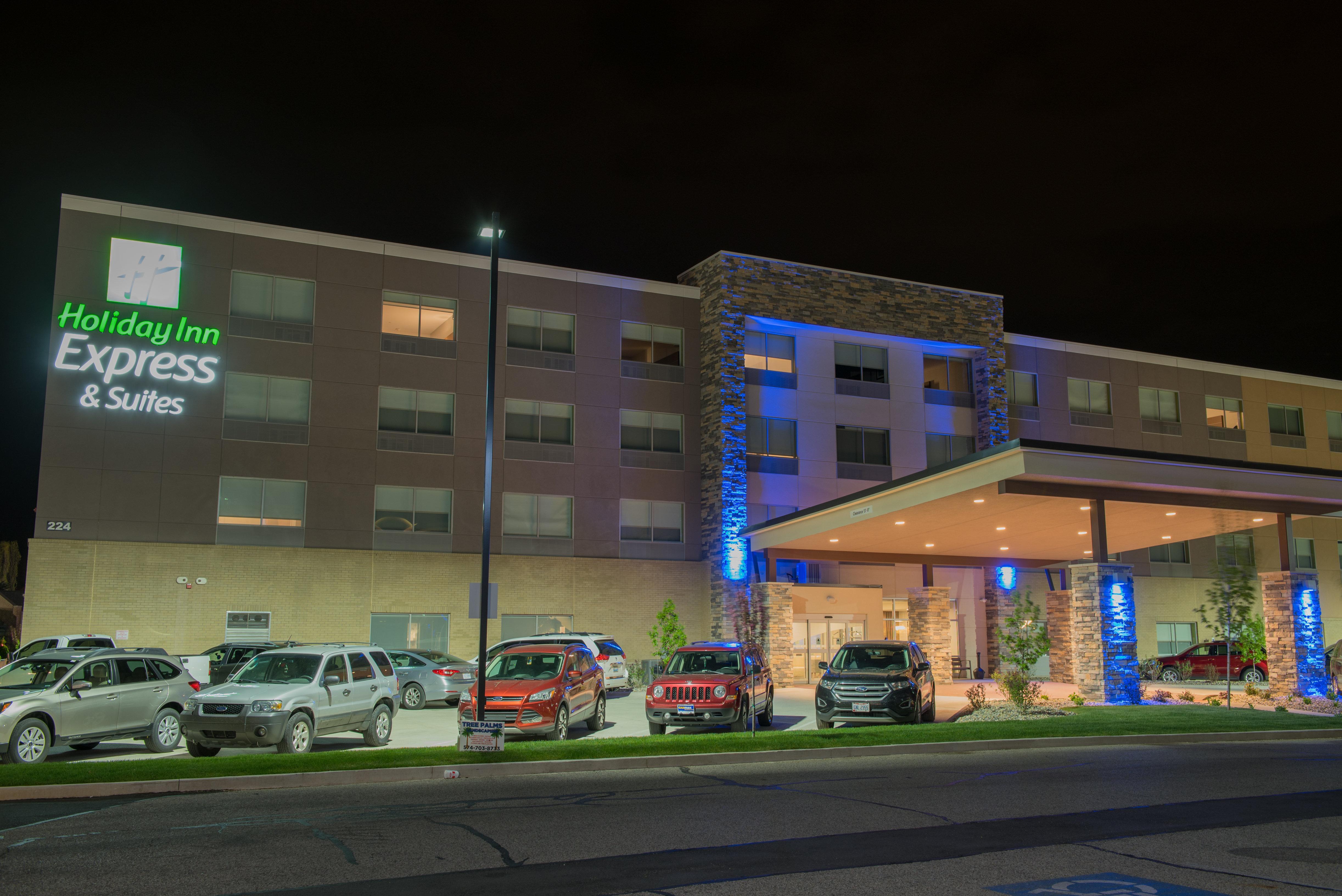 Holiday Inn Express & Suites - Fort Wayne North By Ihg Sunnybrook Acres Ngoại thất bức ảnh